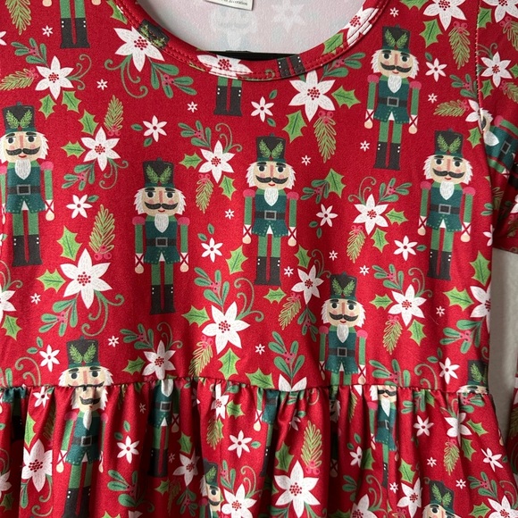 Girls Holiday Christmas Pattern Long Sleeves Dress Size XL (5-6T) BNWOT - Picture 2 of 4